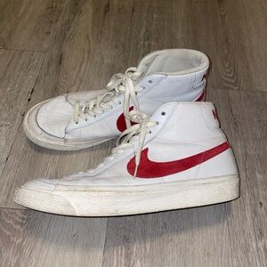 Size 12 men’s Nike blazers 6.0
